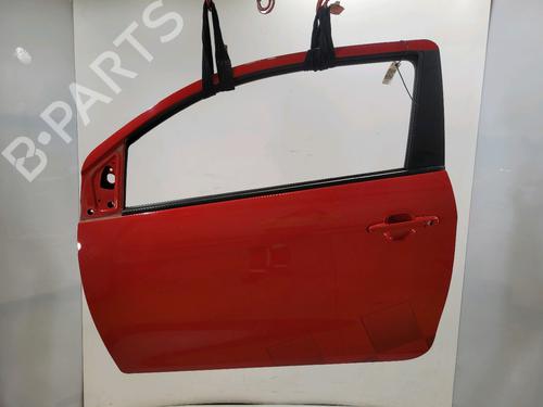 Used Left front door PEUGEOT 108 1.2 (82 hp) 31304540