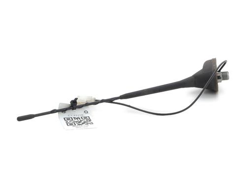 Antenne/Base PEUGEOT 208 I (CA_, CC_) 1.2 VTi 68 / PureTech 68 (68 hp) 28372359