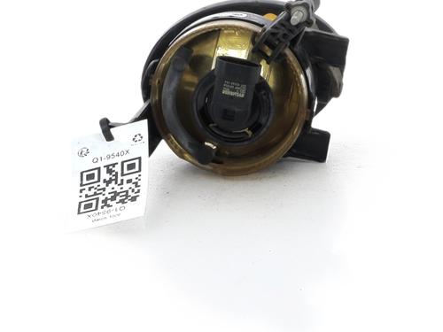 Right front fog light VW GOLF VI Convertible (517) 1.2 TSI | BP37483394C31 - Image 3