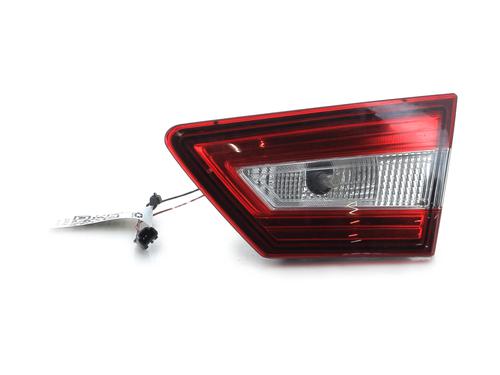 right-tailgate-light-renault-clio-iv-bh_-2012-2013-2014-2015-2016-2017-2018-2019-2020-2021-32076851 main image