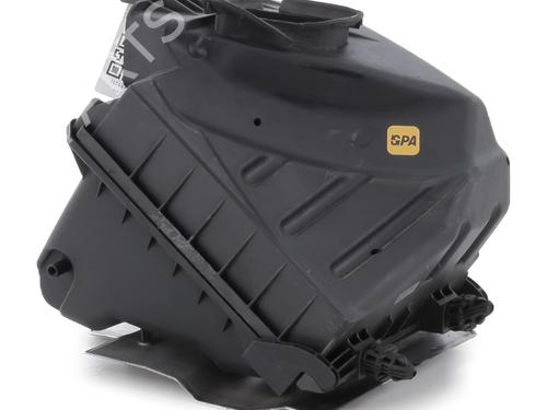 Used Air filter box AUDI A4 B6 (8E2) 1.9 TDI (130 hp) 31078760