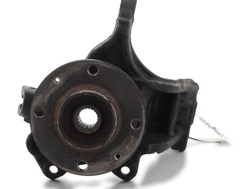 Używane Zwrotnica przednia prawa PEUGEOT 208 I (CA_, CC_) 1.2 PureTech 82 (82 hp) 29930806