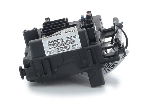 Used Fuse box Fuse box PEUGEOT 307 (3A/C) 1.6 16V (109 hp) 32842887 32842887