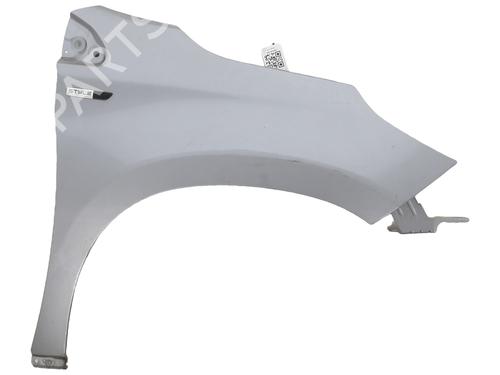 Used Right front fenders PEUGEOT 2008 I (CU_) 1.2 VTi (82 hp) 31349436