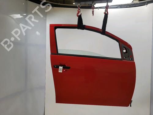 right-front-door-toyota-aygo-_b4_-2014-37482894 main image