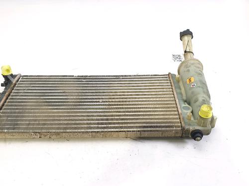 Used Water radiator FIAT PUNTO (188_) 1.2 Bifuel (60 hp) 29517622