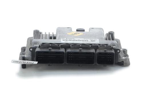 Used Engine control unit (ECU) RENAULT TRAFIC III Van (FG_) 1.6 dCi 120 (FGMK) (121 hp) 32152146