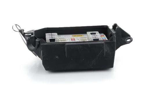 fuse-box-renault-clio-iii-br01-cr01-2005-2006-2007-2008-2009-2010-2011-2012-2013-2014-38768586 main image