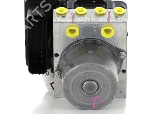 Bremsaggregat ABS für TOYOTA YARIS CROSS (MXP_) 1.5 Hybrid (MXPJ10) (116 hp) 30715811