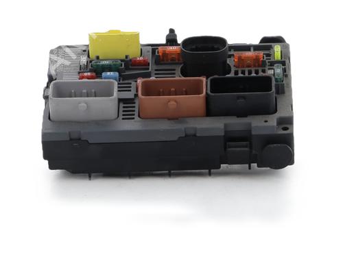 Used Fuse box Fuse box 36945696 36945696