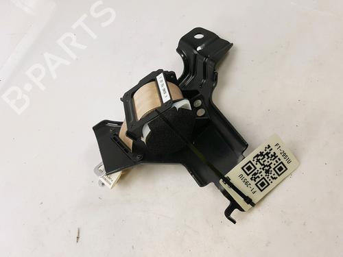 Used Rear center seatbelt HONDA CR-V IV (RM_) 2.2 i-DTEC AWD (RE6) (150 hp) 27916159