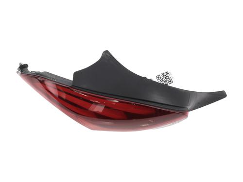 Venstre baglygte PEUGEOT 208 I (CA_, CC_) 1.2 VTi 68 / PureTech 68 (68 hp) 32006869