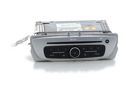 Used Radio Radio RENAULT MEGANE III Hatchback (BZ0/1_, B3_) 1.6 dCi (BZ00, BZ12, BZ13) (130 hp) 32006319 32006319