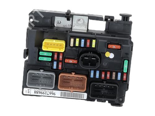 Fuse box CITROËN C3 Picasso (SH_) 1.6 HDI 90 | BP30924859E1
