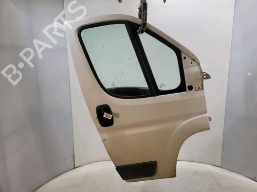 Puerta delantera derecha PEUGEOT BOXER Van 2.2 HDi 130 (131 hp) 31845482