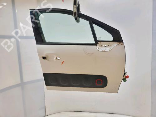 Used Right front door CITROËN C3 III (SX) 1.2 THP 110 (SXHNPS, SXHNZT, SXHNZ6) (110 hp) 30166166