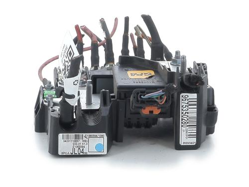 Module électronique PEUGEOT 308 II (LB_, LP_, LW_, LH_, L3_) 1.2 THP 130 (131 hp) 31913226