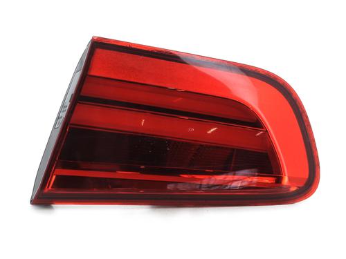 Feu de coffre droit BMW 1 (F20) 120 d (190 hp) 33190091