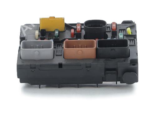 Używane Skrzynka bezpieczników PEUGEOT 207 CC (WD_) 1.6 HDi (109 hp) 31142050