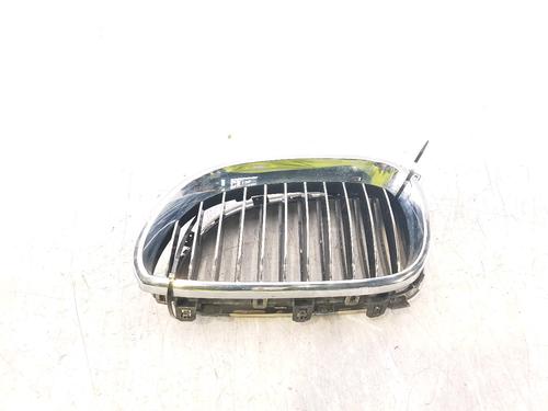 Used Grille BMW 5 (E60) 530 d (235 hp) 22440829