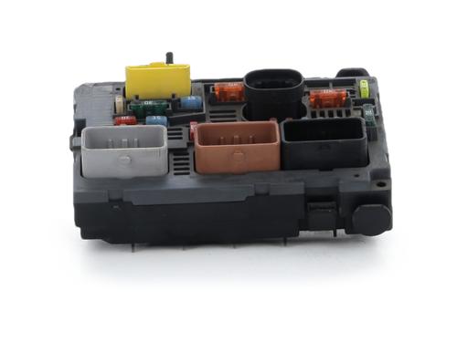 Used Fuse box Fuse box PEUGEOT 308 I (4A_, 4C_) 1.6 HDi (90 hp) 40488123 40488123