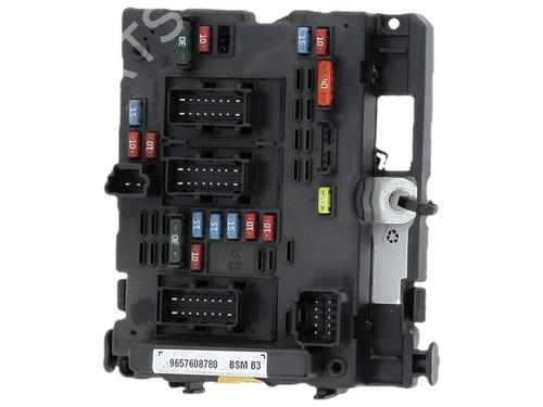 Fuse box PEUGEOT 206+ (2L_, 2M_) 1.4 HDi eco 70 | BP36660205E1 - Image 2