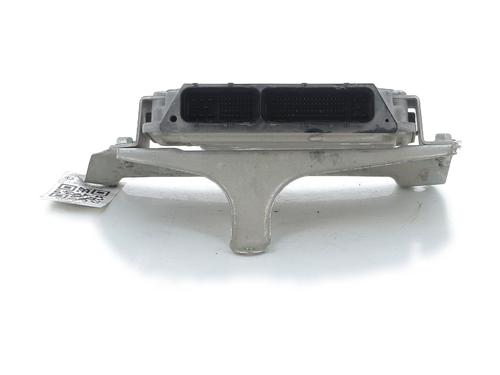 Calculateur moteur (ecu) PEUGEOT 107 (PM_, PN_) 1.0 (68 hp) 31876478