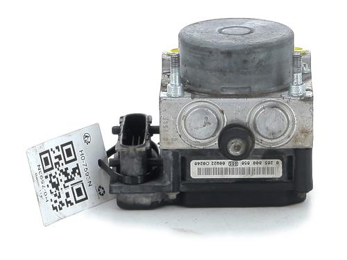 Used ABS pump RENAULT CLIO II (BB_, CB_) 1.2 (BB0A, BB0F, BB10, BB1K, BB28, BB2D, BB2H, CB0A,... (58 hp) 30828116