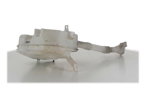 Used Windscreen washer tank Windscreen washer tank MITSUBISHI ASX (GA_W_) 1.8 DI-D 4WD (GA6W) (116 hp) 33753656 33753656