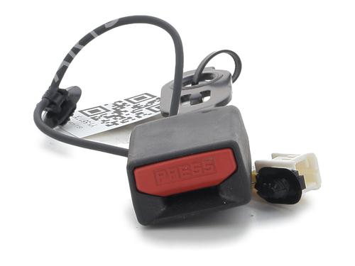 Sikkerhedssele-spænde OPEL VIVARO C Van (K0) 1.5 (120 hp) 30654208