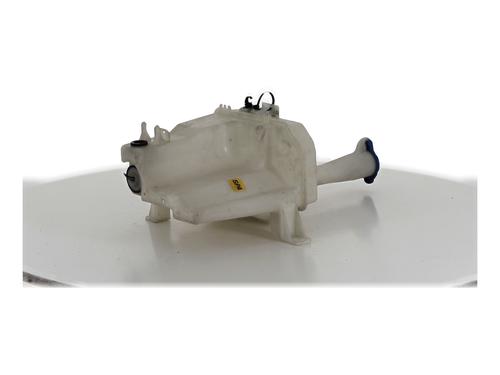 Used Windscreen washer tank Windscreen washer tank KIA PRO CEE'D (ED) 1.6 CRDi 115 (115 hp) 33838810 33838810
