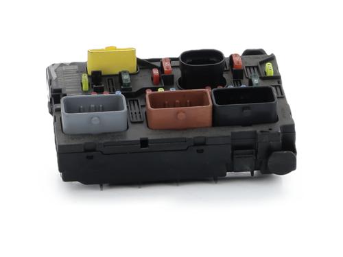 Used Fuse box Fuse box 36487494 36487494