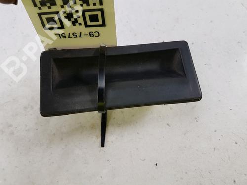 Used Tailgate handle Tailgate handle AUDI A3 Limousine (8VS, 8VM) 2.0 TDI (150 hp) 10778736 10778736