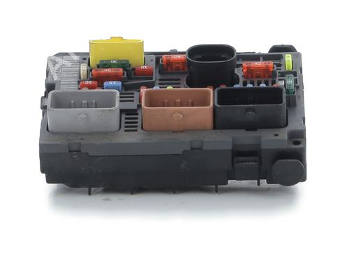 fuse-box-citroen-c5-iii-rd_-2008-2009-2010-2011-2012-2013-2014-2015-2016-2017-32007057 main image