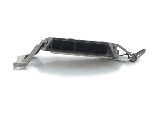 Centralina do motor TOYOTA YARIS (_P9_) 1.0 VVT-i (KSP90_, KSP90R) (69 hp) 31240001