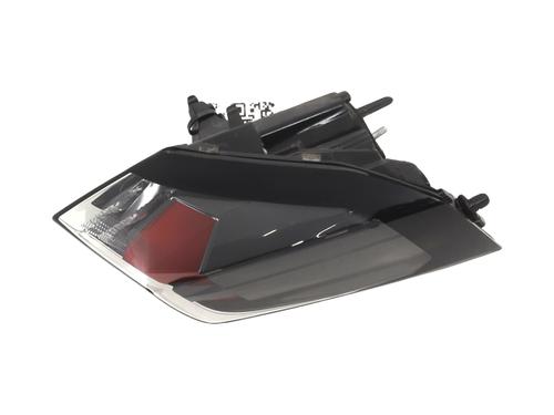 Used Right taillight PEUGEOT 2008 II (UD_, US_, UY_, UJ_, UR_, UC_) 1.2 PureTech 130 (USHNS, URHNS) (130 hp) 32076972