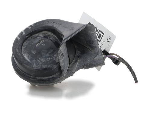 Used Horn BMW 3 (F30, F80) [2011-2018]  27911232