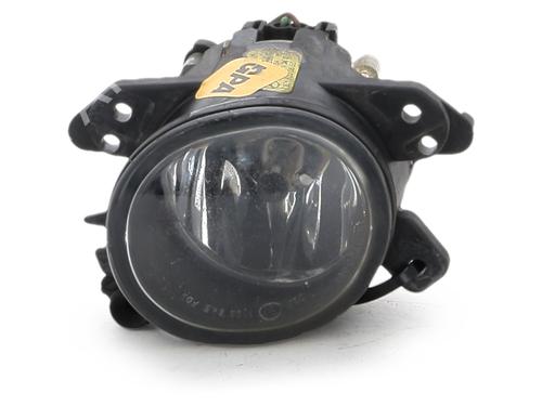 Used Right front fog light Right front fog light 39088070 39088070