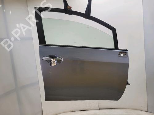 Used Right front door Right front door TOYOTA VERSO S (_P12_) 1.4 D4-D (NLP121_, NLP121R) (90 hp) 33926419 33926419