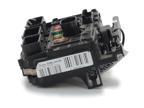 Used Fuse box FIAT SCUDO Bus (270_, 272_) 2.0 D Multijet (136 hp) 30334004