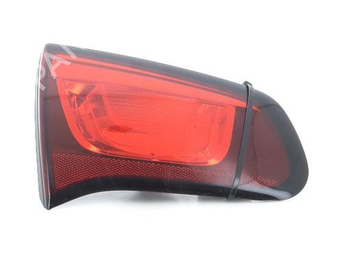 Feu de coffre gauche CITROËN C3 II (SC_) 1.4 HDi 70 (SC8HZC, SC8HR0, SC8HP4) (68 hp) 31032437