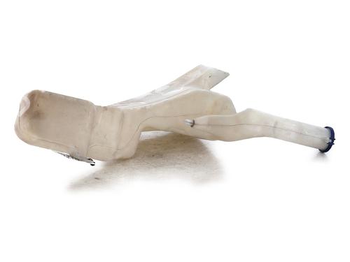 Used Windscreen washer tank Windscreen washer tank FORD FIESTA VI (CB1, CCN) 1.6 TDCi (95 hp) 34147264 34147264