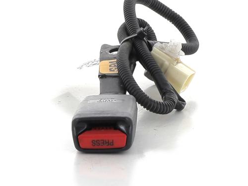 Engate do cinto TOYOTA COROLLA (_E12_) 2.0 D-4D (CDE120R, CDE120L_) (116 hp) 31797376