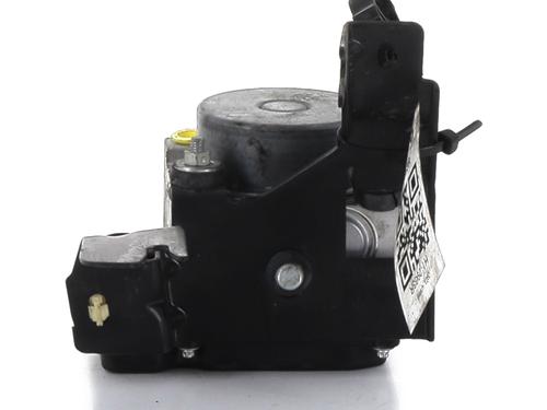 Used ABS pump DACIA SANDERO 1.5 dCi (88 hp) 32487708