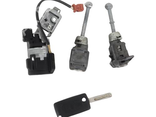 Used Ignition barrel PEUGEOT EXPERT Van (VF3A_, VF3U_, VF3X_) 1.6 HDi 90 16V (90 hp) 30925069