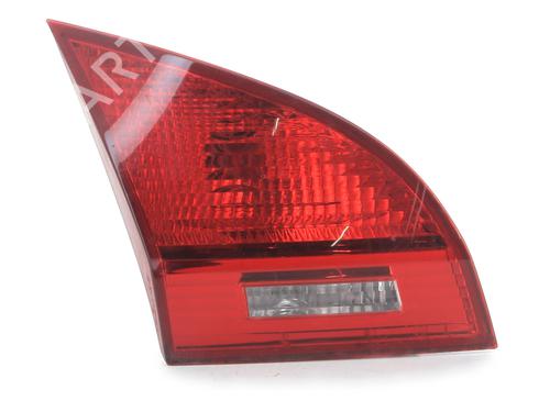 left-tailgate-light-kia-venga-yn-2010-2011-2012-2013-2014-2015-2016-2017-2018-2019-32279057 main image