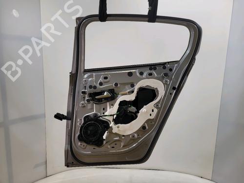 Right rear door PEUGEOT 308 III (FB_, FH_, FP_, F3_, FM_) PureTech 130 (FPHNSL, FPHNST) | BP29552272C5 