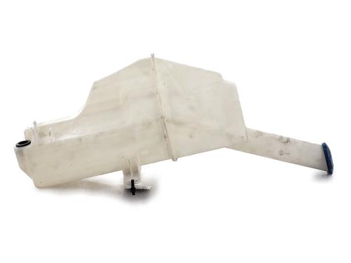 windscreen-washer-tank-kia-venga-yn-2010-2011-2012-2013-2014-2015-2016-2017-2018-2019-32279161 main image