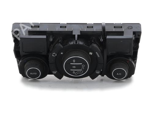 Used Climate control PEUGEOT 308 I (4A_, 4C_) 1.6 HDi (90 hp) 23100981