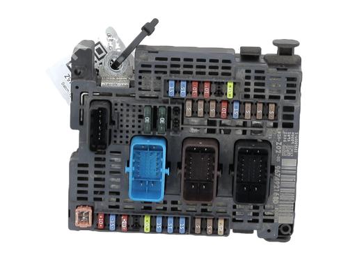 Fuse box CITROËN C4 II (NC_) 1.6 HDi 110 | BP33645533E1 - Image 2